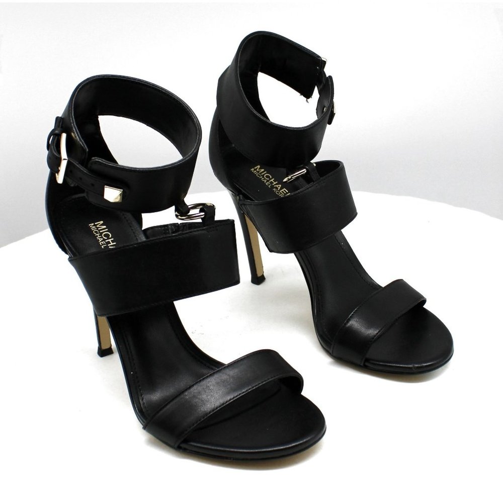MICHAEL Michael Kors Amos Ankle Cuff Sanda